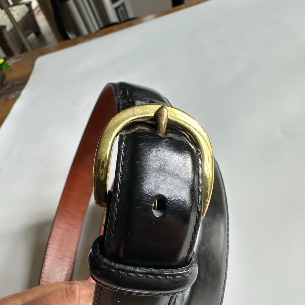 Coach Men’s Vintage Black Leather Belt with Gold Buckle Size 42”